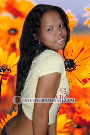 101606 - Lucenara Edad: 22 - Filipinas