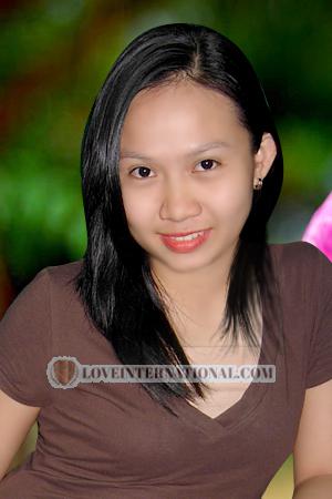 104784 - Rubylyn Edad: 24 - Filipinas