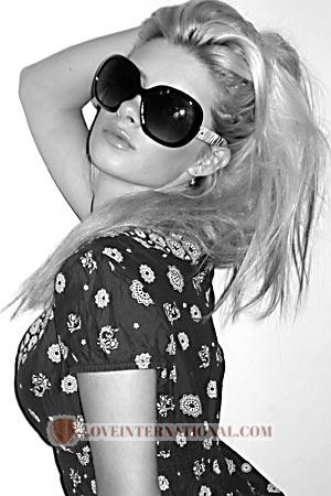 109397 - Aleksandra Edad: 22 - Ucrania