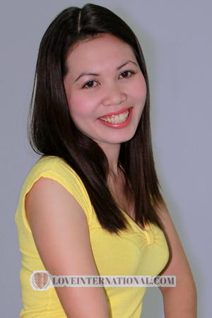 111876 - Liezl Edad: 22 - Filipinas