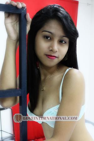 114185 - Glichen Edad: 22 - Filipinas