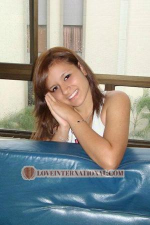 150080 - Lizeth Edad: 32 - Colombia