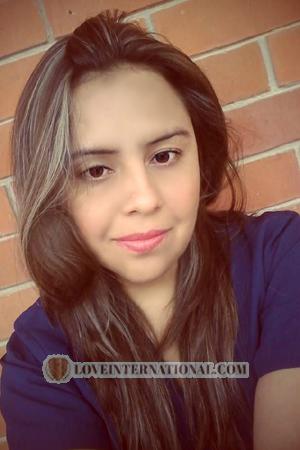 151603 - Shirley Edad: 35 - Colombia