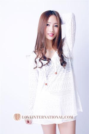 157391 - Xiaoxue Edad: 33 - China