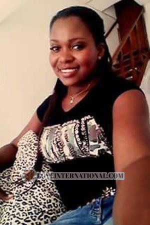 158656 - Yohe Edad: 36 - Colombia