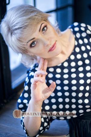 158765 - Nina Edad: 50 - Ucrania