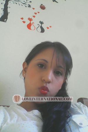 161992 - Alejandra Edad: 32 - Colombia