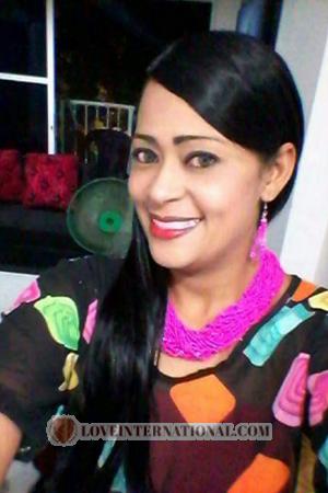 161998 - Sandra Edad: 47 - Colombia