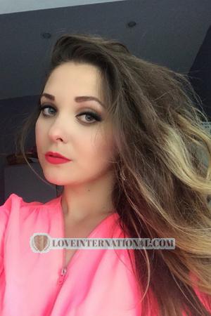 162107 - Elena Edad: 36 - Ucrania