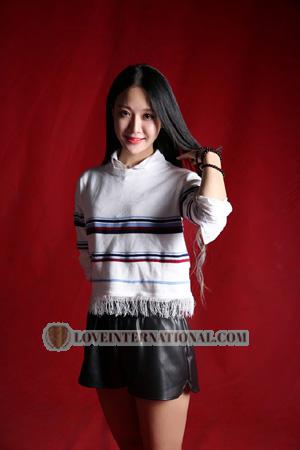 162851 - Yue Edad: 30 - China
