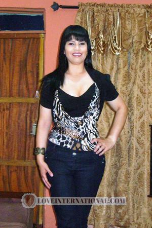 163458 - Yesenia Edad: 50 - Costa Rica