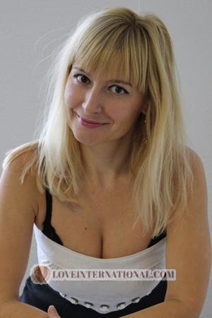 Ucrania women