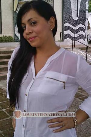 169629 - Sandra Edad: 44 - Colombia