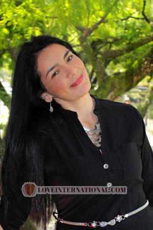 171567 - Fanny Esther Edad: 49 - Colombia