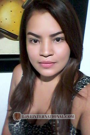 172025 - Carmela Edad: 42 - Colombia