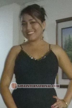 172113 - Liseth Edad: 35 - Colombia