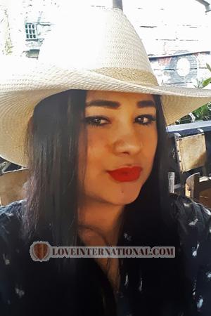172820 - Sandra Edad: 34 - Colombia