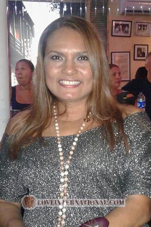 173220 - Rocio Edad: 52 - Colombia