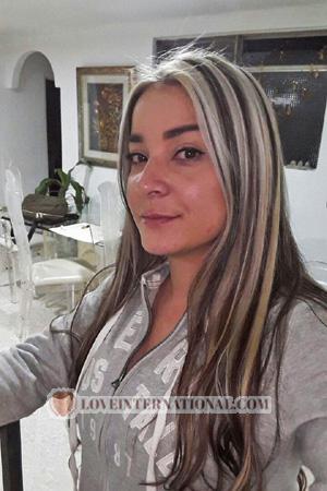 173726 - Marcela Edad: 41 - Colombia