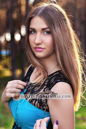 174703 - Nataliia Edad: 32 - Ucrania