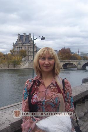175180 - Iryna Edad: 54 - Bielorrusia