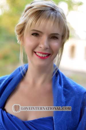 175612 - Alexandra Edad: 40 - Ucrania