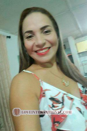 180661 - Indira Edad: 51 - Colombia