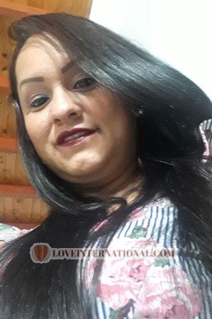 181327 - Gloria Edad: 39 - Colombia