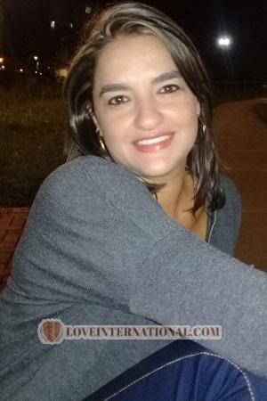 182659 - Sonia Edad: 43 - Colombia