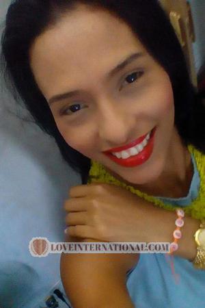 183076 - Kelly Edad: 38 - Colombia