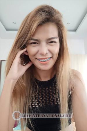 184205 - Chuttikan Edad: 33 - Tailandia