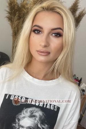 184854 - Yana Edad: 35 - Ucrania