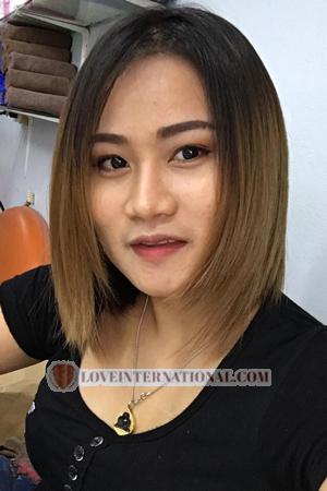 186100 - Ausa ployly Edad: 30 - Tailandia