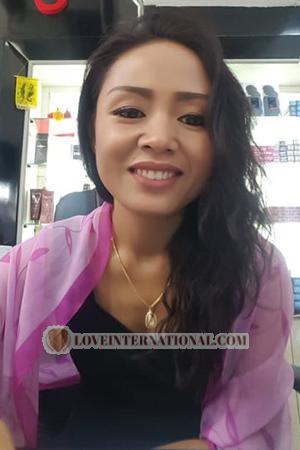186107 - Kanticha Edad: 39 - Tailandia