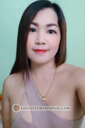 186788 - Nonglak Edad: 36 - Tailandia