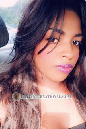 188167 - Laura Edad: 29 - Colombia