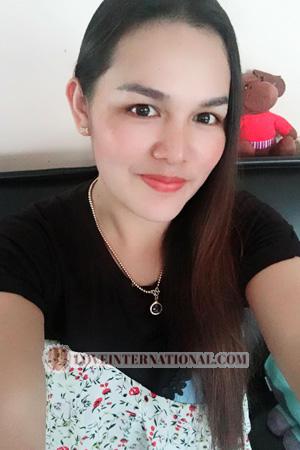 188253 - Korawan Edad: 38 - Tailandia