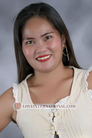 Ladies of Davao Ciudad
