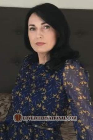 190437 - Elena Edad: 53 - Ucrania