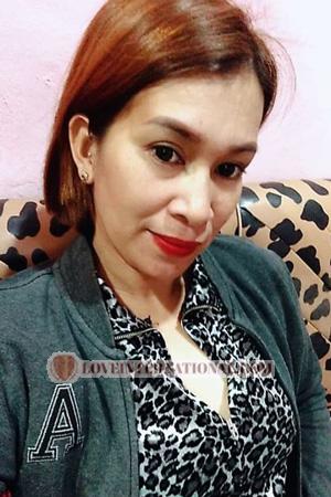 192249 - Tippawan Edad: 44 - Tailandia