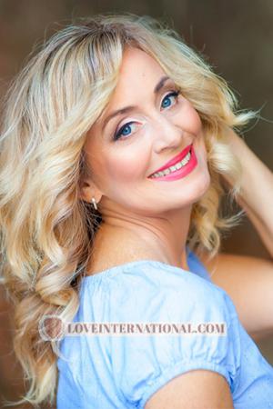 192731 - Elena Edad: 60 - Ucrania