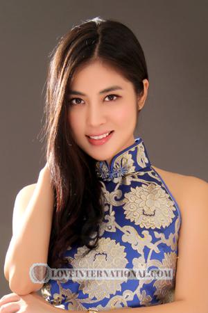 195038 - Angelina Edad: 35 - China