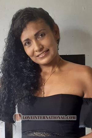 195455 - Lucila Edad: 47 - Colombia