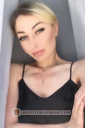 196437 - Natalia Edad: 44 - Ucrania