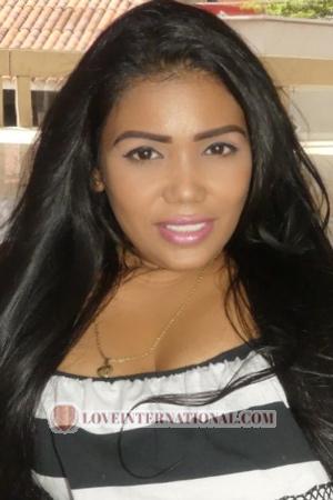 197887 - Lineth Edad: 33 - Colombia