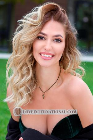 198615 - Anastasiya Edad: 33 - Ucrania