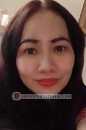 198787 - Chansri Edad: 44 - Tailandia