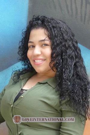 199752 - Erika Edad: 28 - Colombia