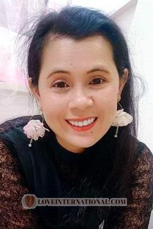 199881 - Sujittra Edad: 53 - Tailandia