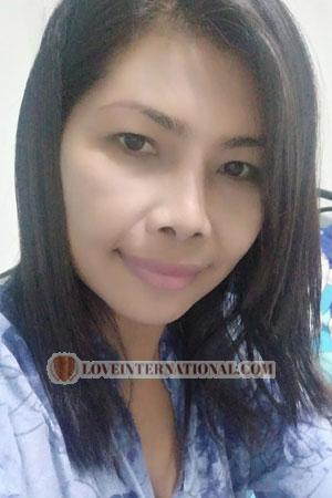 199897 - Chittra Edad: 47 - Tailandia